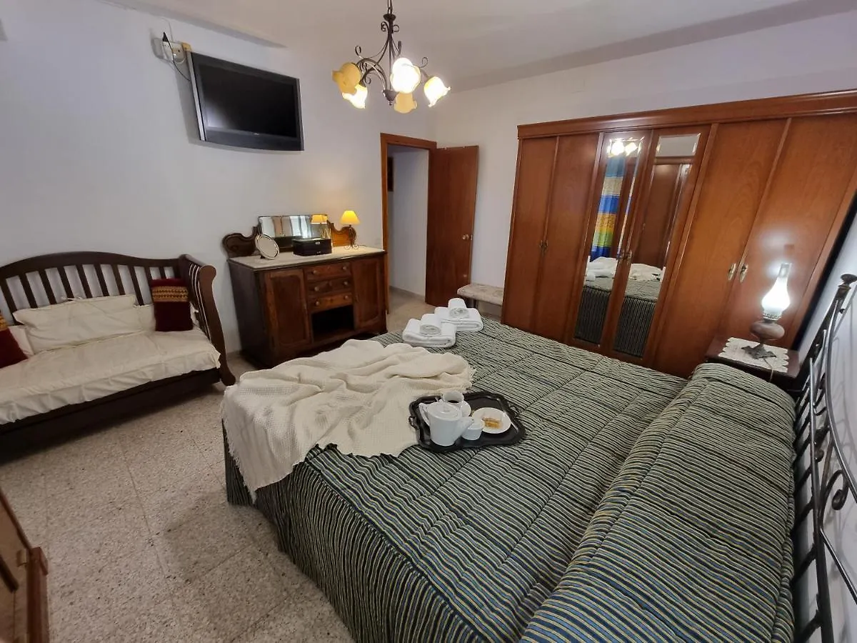 La Fuente Romana Campo-Nubes Villa